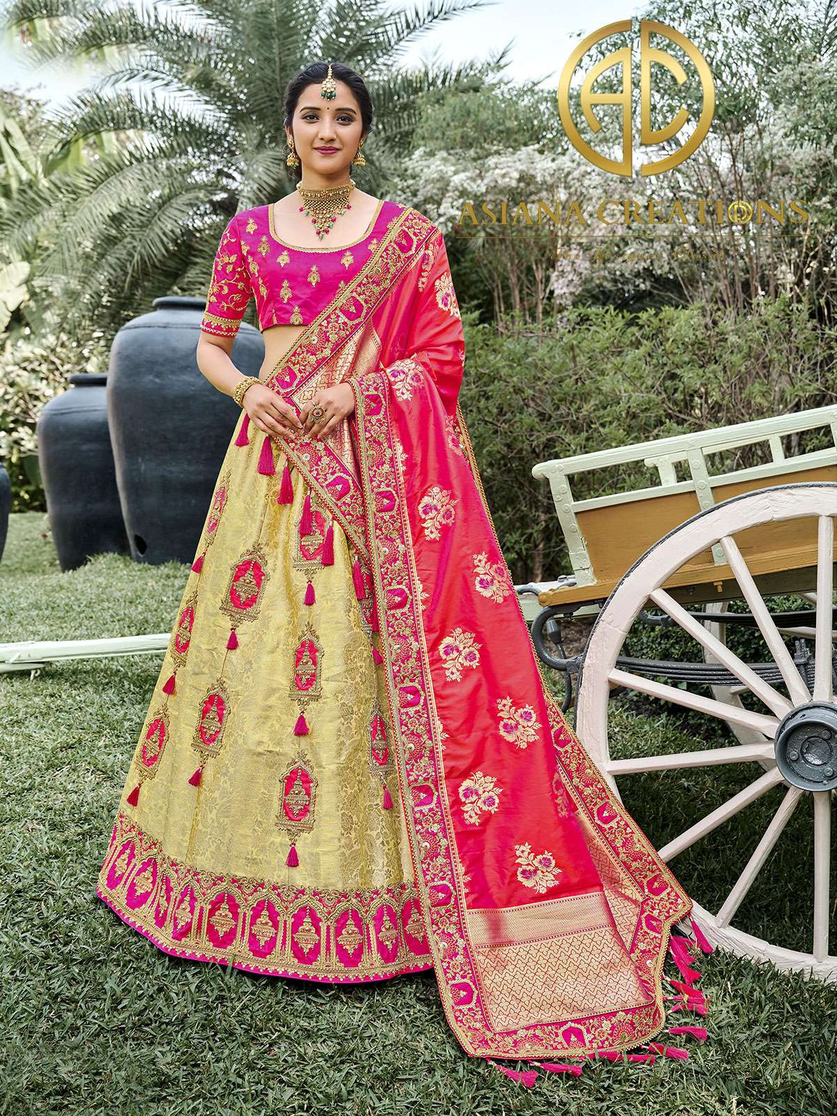 Banarasi Silk Woven Yellow Bridal Wedding Lehenga -2764
