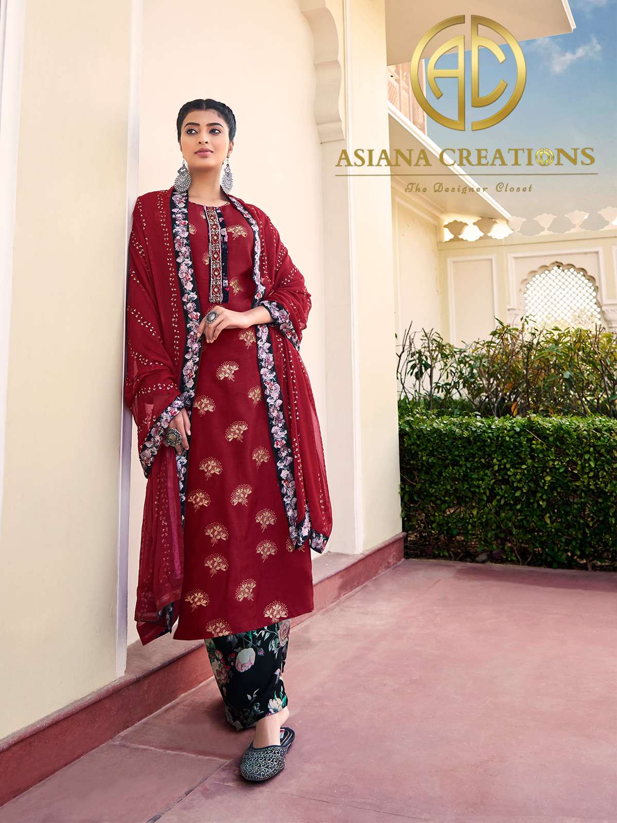 Silk Jacquard Woven Maroon Casual Wear Straight Suit-2937