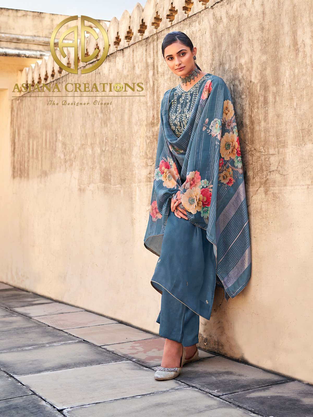 Silk Jacquard Woven Blue Casual Wear Straight Suit-2940